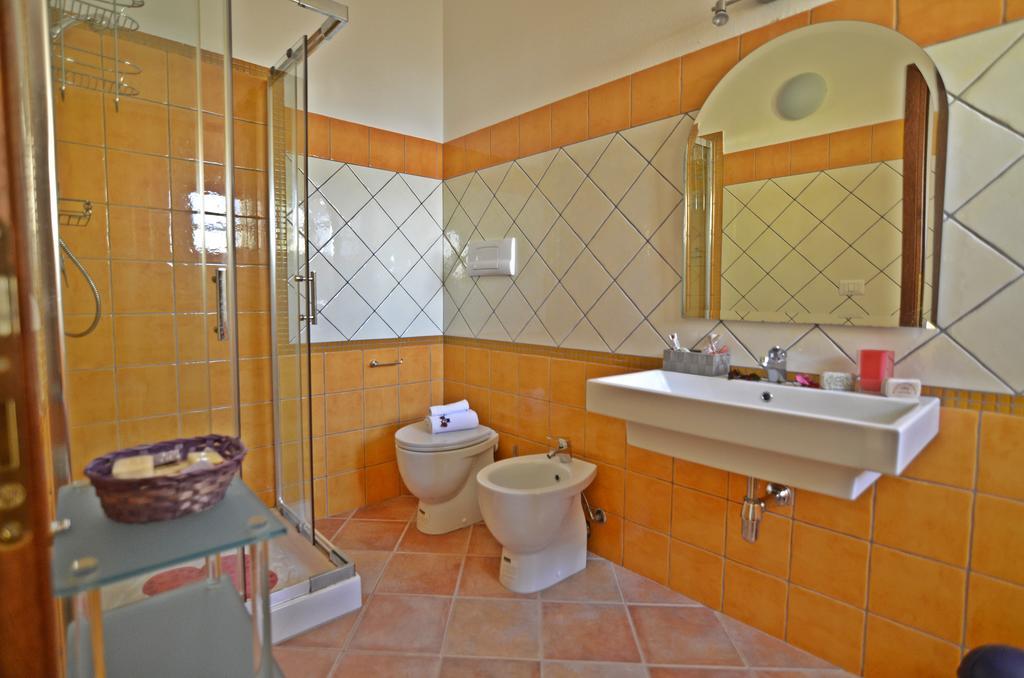 Casa Vacanza Arbataxヴィラ エクステリア 写真