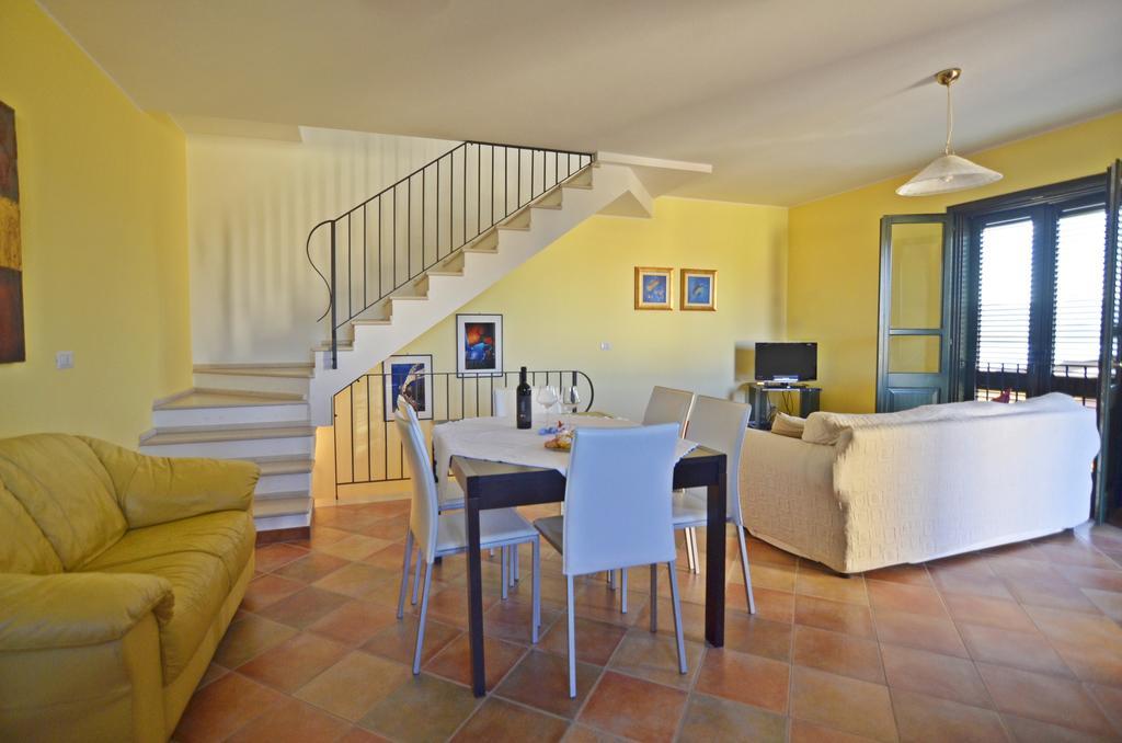 Casa Vacanza Arbataxヴィラ エクステリア 写真
